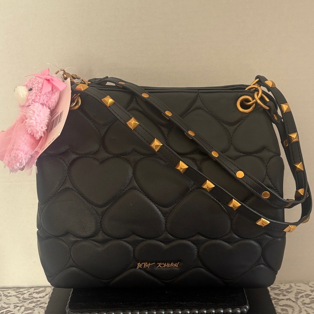 NWT Betsey Johnson Black Quilted Heart XOMia with Pink Bag Charm